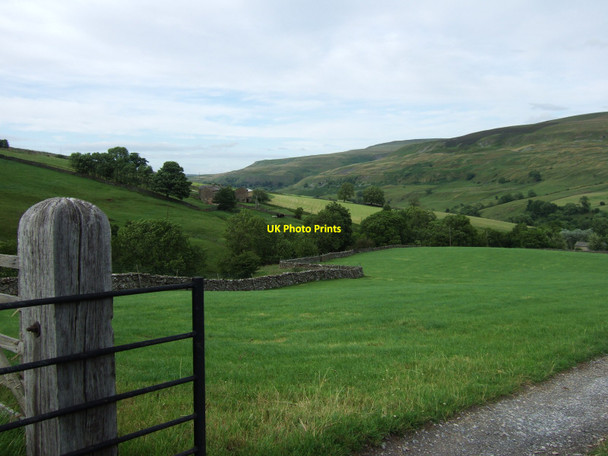 Photo 6"x4" Looking north east down the valley of Walden Beck Walden c2010