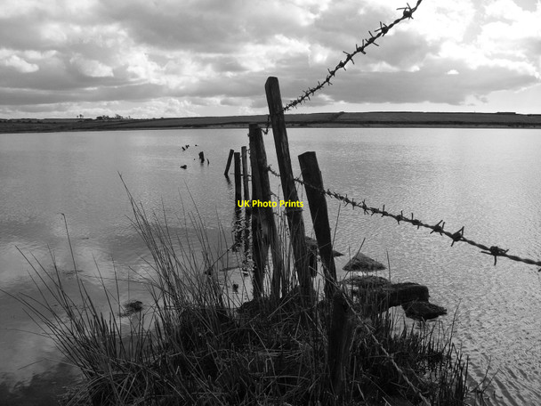 Photo 6"x4" Dozmary Pool Bolventor c2010