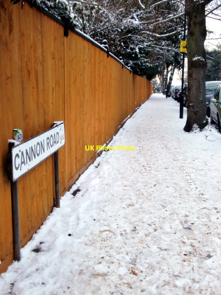 Photo 6"x4" Cannon Road, London N14 Southgate\/TQ3094 c2010