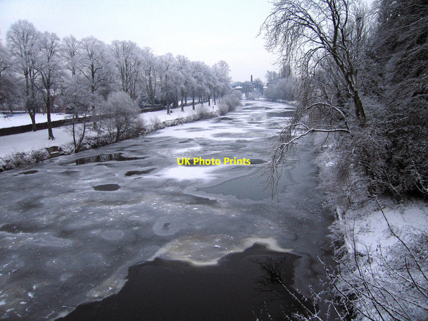 Photo 6"x4" Ice on the River Severn Shrewsbury c2010