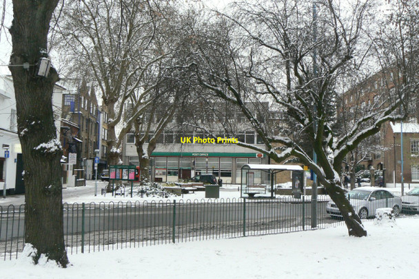 Photo 6"x4" Chiswick Post Office Chiswick c2010
