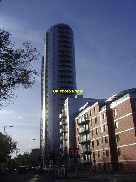 Photo 6"x4" Tower block Fairfield Road Croydon Croydon\/TQ3365 c2009