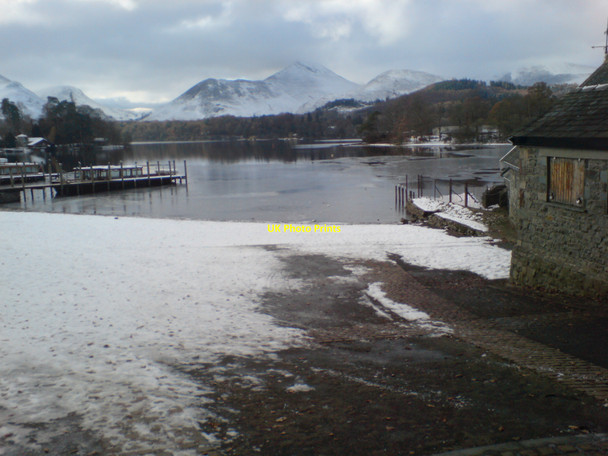 Photo 6"x4" View from Keswick landing stage towards Catbells Keswick\/NY2623 c2010
