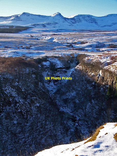 Photo 6"x4" Lealt Falls, winter Lealt\/NG5060 c2010