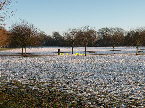 Photo 6"x4" A Christmas walk on Jesus Green Cambridge\/TL4658 c2010