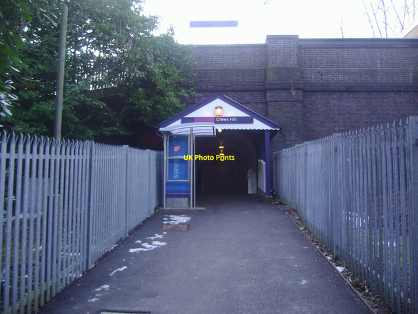 Photo 6"x4" Entrance to Crews Hill station Botany Bay\/TQ2999 c2009