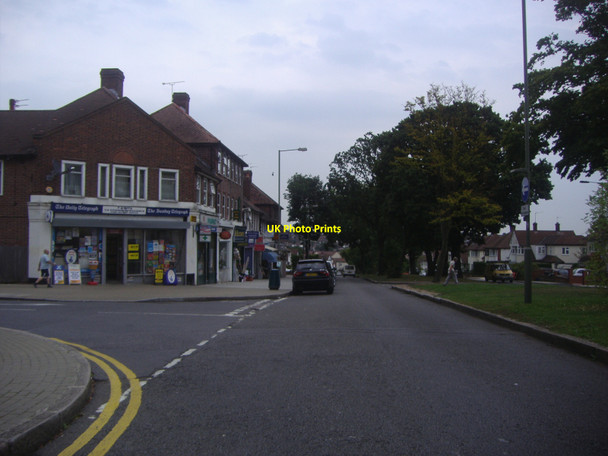 Photo 6"x4" Shops along Russell Lane, Whetstone East Barnet c2009