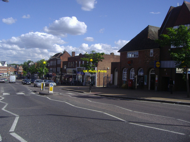 Photo 6"x4" Shops on Bridge Street Pinner Pinner c2008
