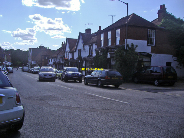 Photo 6"x4" High Street Pinner Pinner c2008