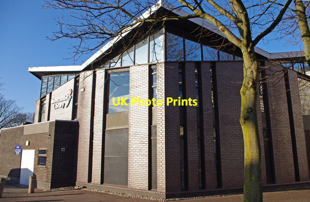 Photo 6"x4" Morecambe Library Morecambe c2010