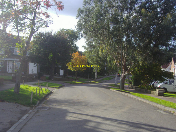 Photo 6"x4" Harmsworth Way, Totteridge Barnet c2008