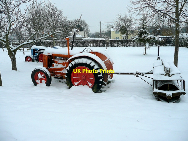 Photo 6"x4" Two vintage tractors Hartpury c2010