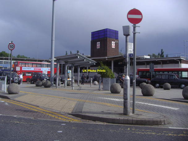 Photo 6"x4" Tottenham Hale station forecourt Tottenham c2008
