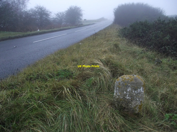 Photo 6"x4" Old Milestone Aldeburgh c2010