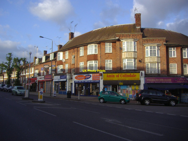 Photo 6"x4" Shops on corner of Sheaveshill Avenue and Edgware Road Hendon\/TQ2389 c2007