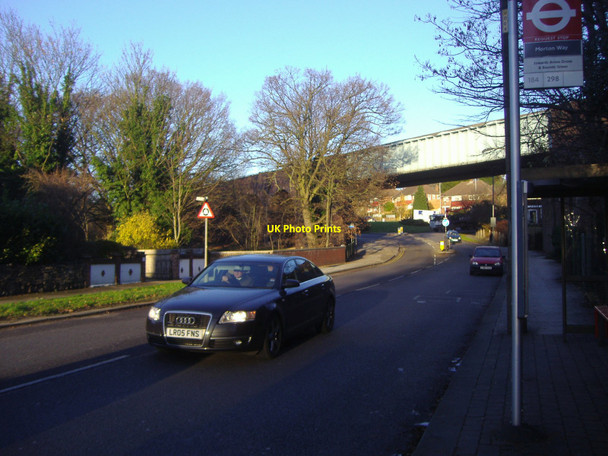 Photo 6"x4" Waterfall Road, Southgate Friern Barnet c2007