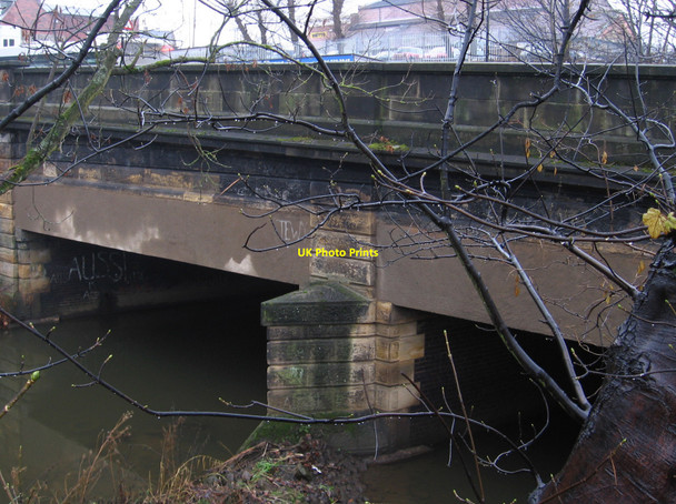 Photo 6"x4" Hillsborough - Leppings Lane bridge Hillsborough\/SK3290 c2010