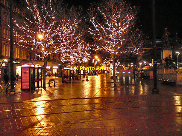Photo 6"x4" Manchester, Piccadilly Manchester c2010 P1
