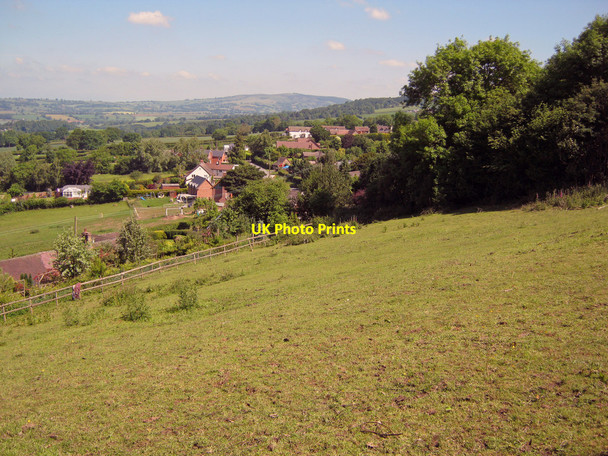 Photo 6"x4" Overlooking Farden Farden\/SO5775 c2010