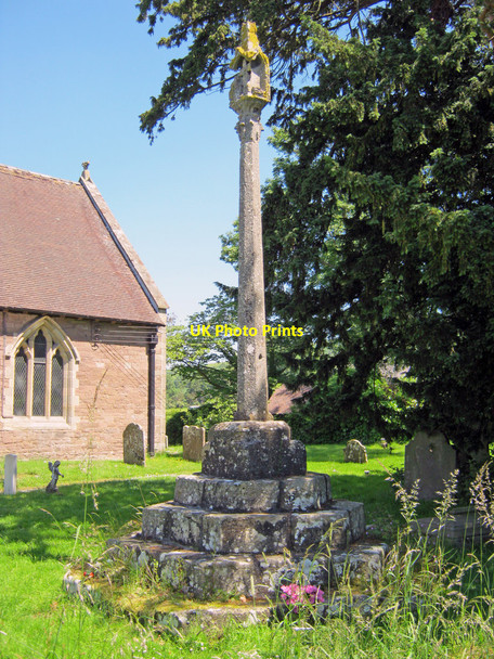 Photo 6"x4" Cross in Bitterley churchyard Angelbank c2010