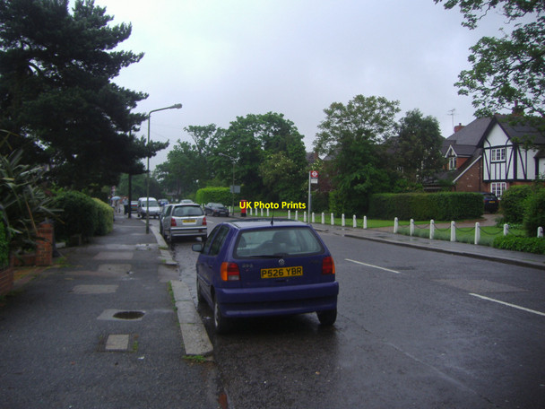 Photo 6"x4" The Ridgeway, Mill Hill Finchley c2008