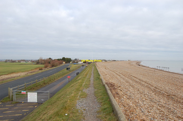 Photo 6"x4" Road & Beach, Winchelsea Beach Winchelsea Beach c2011