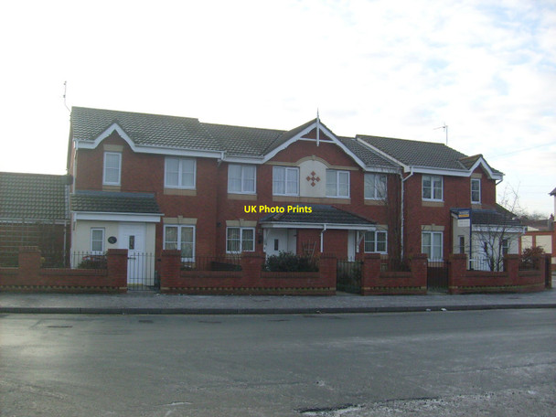 Photo 6"x4" Modern houses on Brett Street, Bridlington Bridlington c2011
