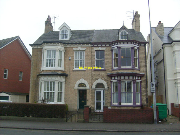 Photo 6"x4" Houses on Quay Road, Bridlington Bridlington c2011
