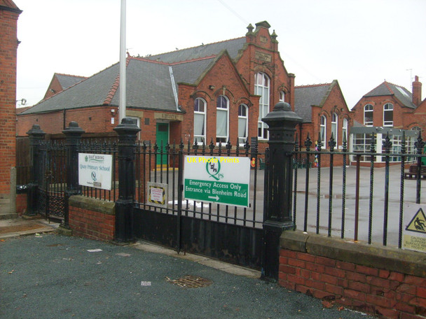 Photo 6"x4" School entrance, Oxford Street, Bridlington Bridlington c2011