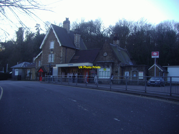 Photo 6"x4" Godalming station Godalming c2009