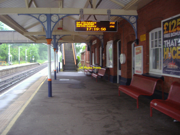 Photo 6"x4" Clandon station platform West Clandon c2008