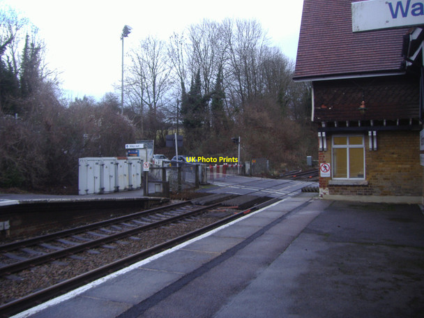 Photo 6"x4" Level crossing by Betchworth station platform Betchworth c2009