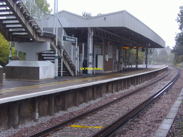 Photo 6"x4" Woodmansterne station Coulsdon c2009