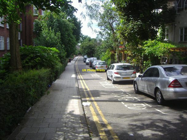 Photo 6"x4" Church Walk, Child's Hill Hampstead\/TQ2685 c2008