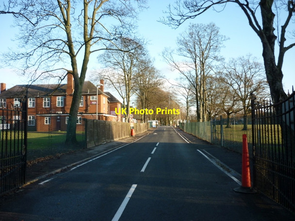Photo 6"x4" Cheshire Avenue, Queen Elizabeth Barracks, Strensall Strensall c2011