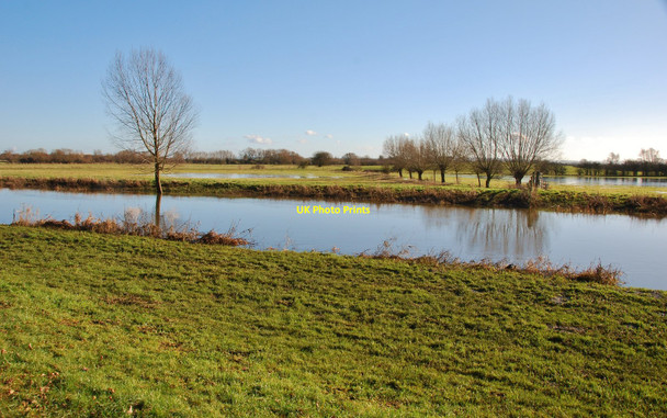 Photo 6"x4" Langport: River Parrett floods Portway\/ST4126 c2011