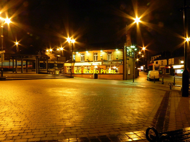 Photo 6"x4" Radcliffe Piazza & Bridge Tavern Radcliffe\/SD7807 c2011