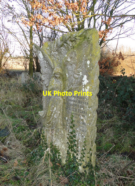 Photo 6"x4" Sad reminder of our frailty Gedney Hill c2011