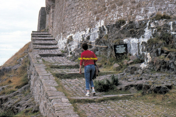 Photo 6"x4" Lindisfarne Castle - 1983 Holy Island\/NU1241 c1983