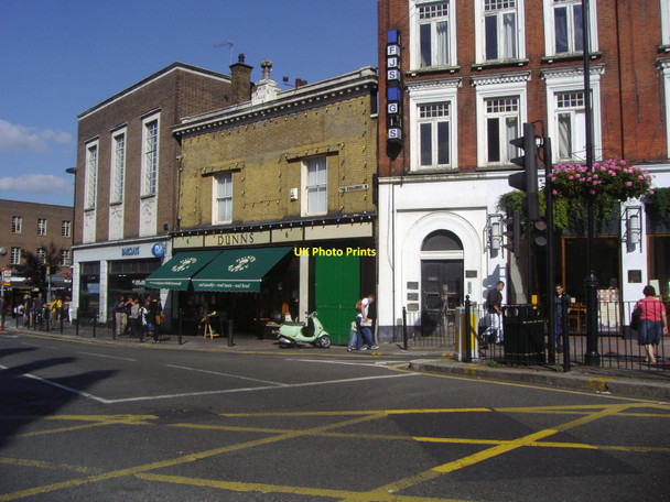 Photo 6"x4" Crouch End Broadway Hornsey c2007 P1