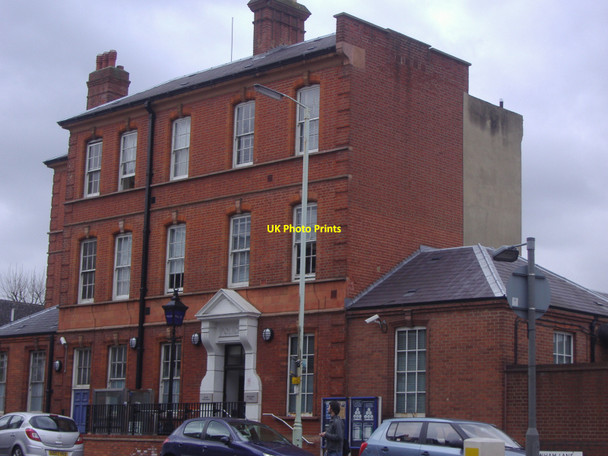 Photo 6"x4" Hornsey police station Hornsey c2008