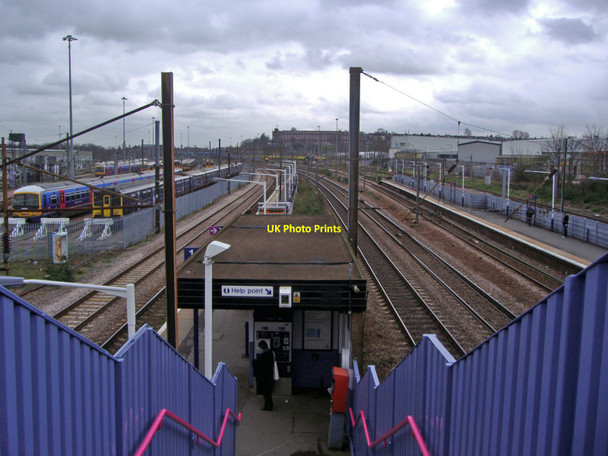 Photo 6"x4" Steps to Hornsey station Hornsey c2008