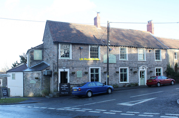 Photo 6"x4" 2011 : Oakhill Inn, Fosse Road, Oakhill Oakhill\/ST6347 c2011