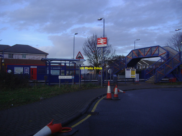 Photo 6"x4" Northolt Park station entrance Northolt c2009