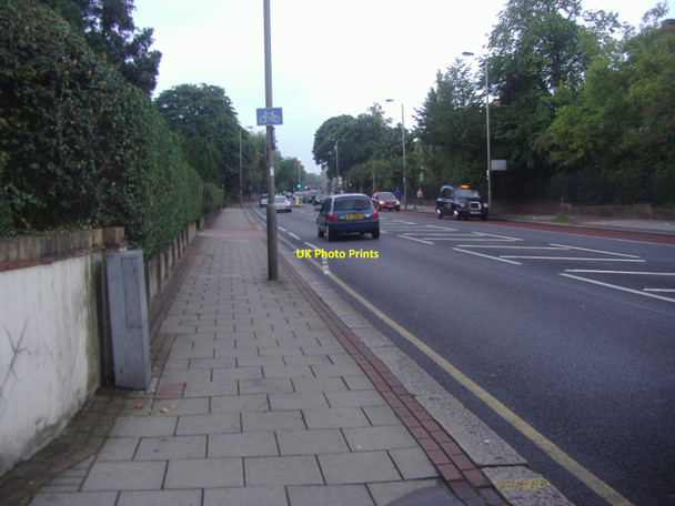 Photo 6"x4" Putney Hill looking southbound Putney c2008