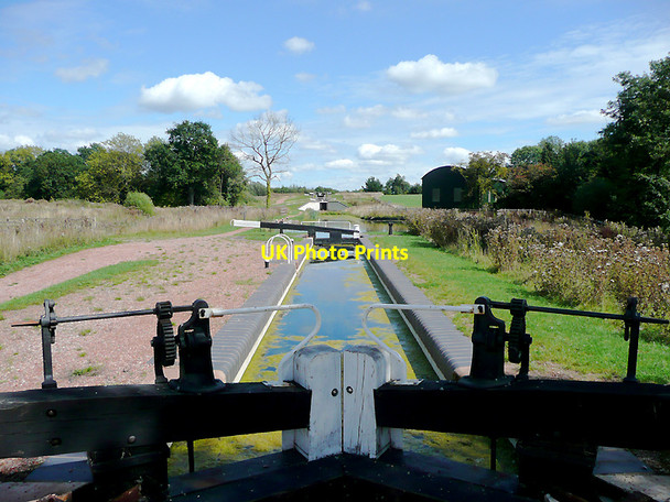 Photo 6"x4" Lock No 6 on the Droitwich Junction Canal Droitwich c2010