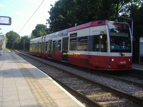 Photo 6"x4" Tram at Merton Park station Merton\/TQ2569 c2008