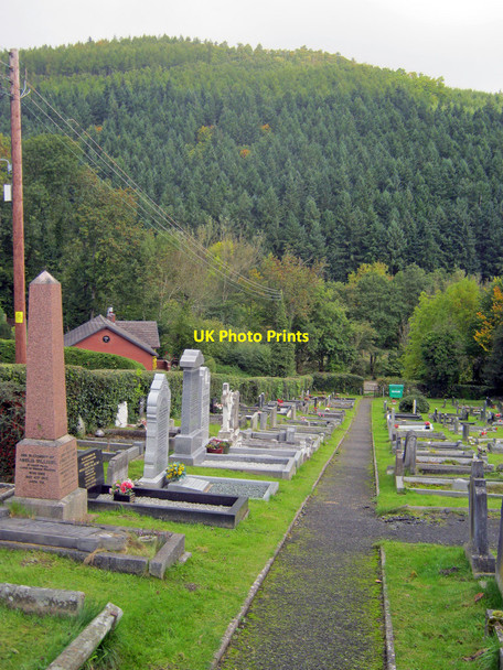 Photo 6"x4" Knighton Cemetery Knighton\/Tref-y-Clawdd c2010