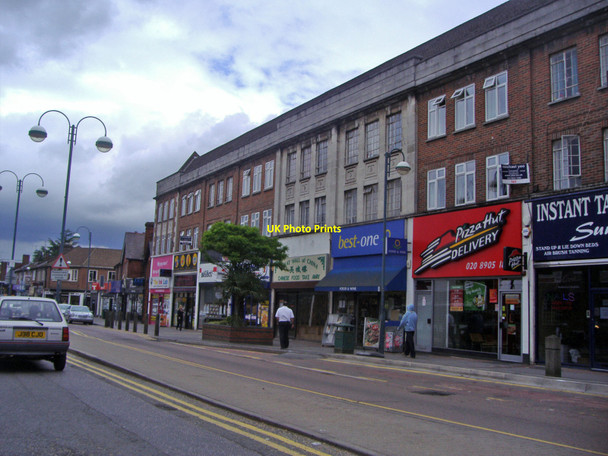 Photo 6"x4" Shops on Shenley Road, Borehamwood Borehamwood c2008