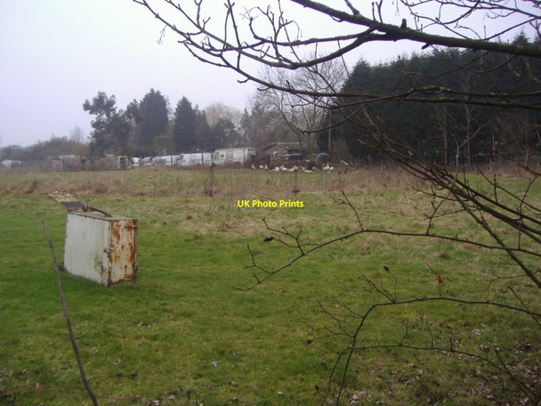 Photo 6"x4" Field by Brockley Hill, Elstree Edgware c2008